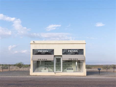 prada marfa store